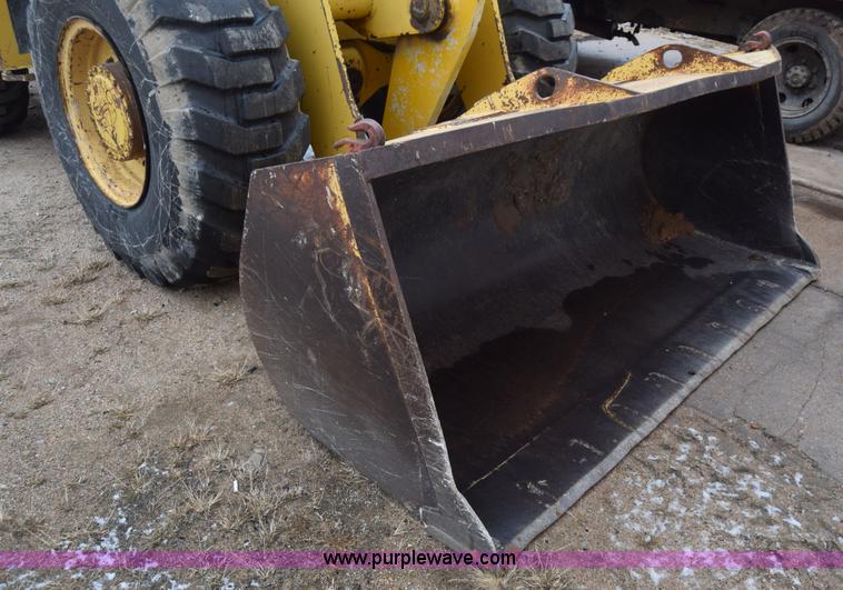 image for item L1234 Trojan 1900 wheel loader