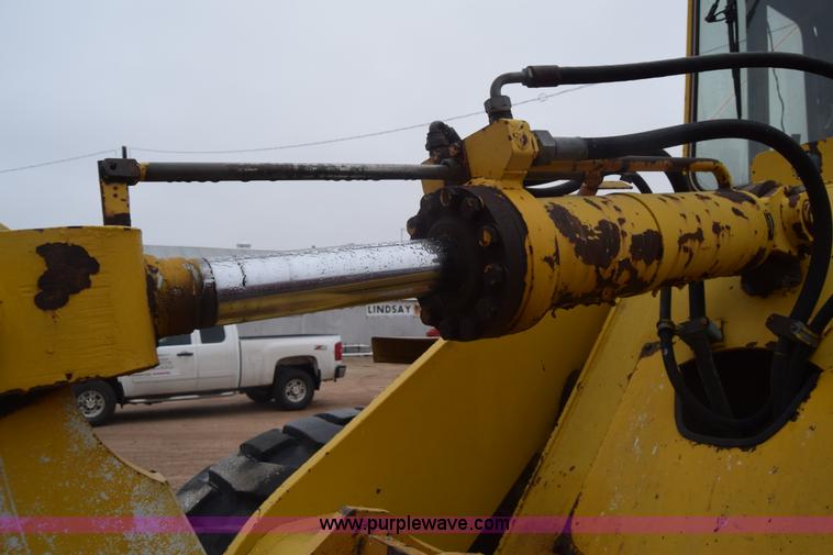 image for item L1234 Trojan 1900 wheel loader