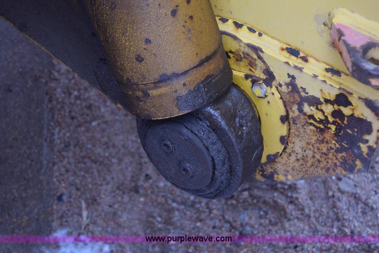 image for item L1234 Trojan 1900 wheel loader