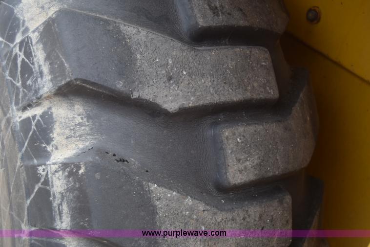 image for item L1234 Trojan 1900 wheel loader