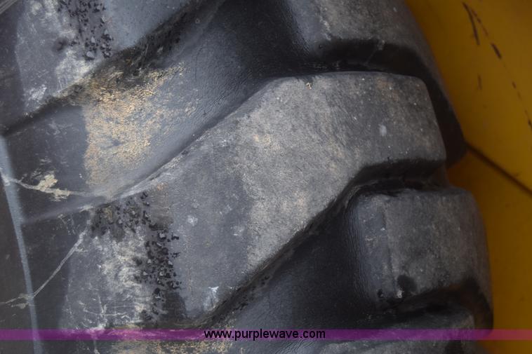 image for item L1234 Trojan 1900 wheel loader