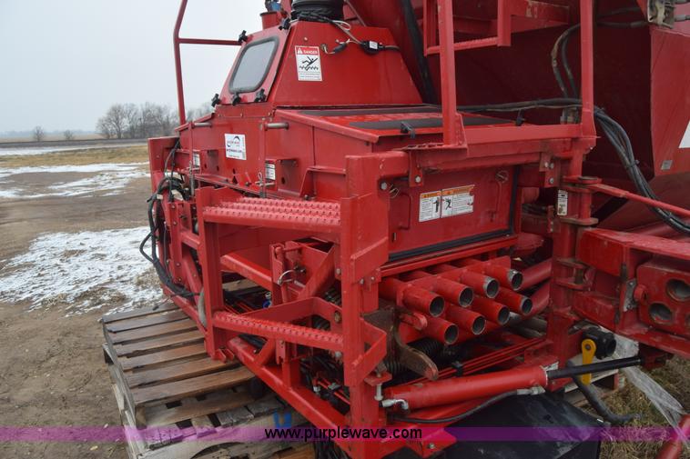 image for item L1235 Case 810 Flex-Air applicator bed