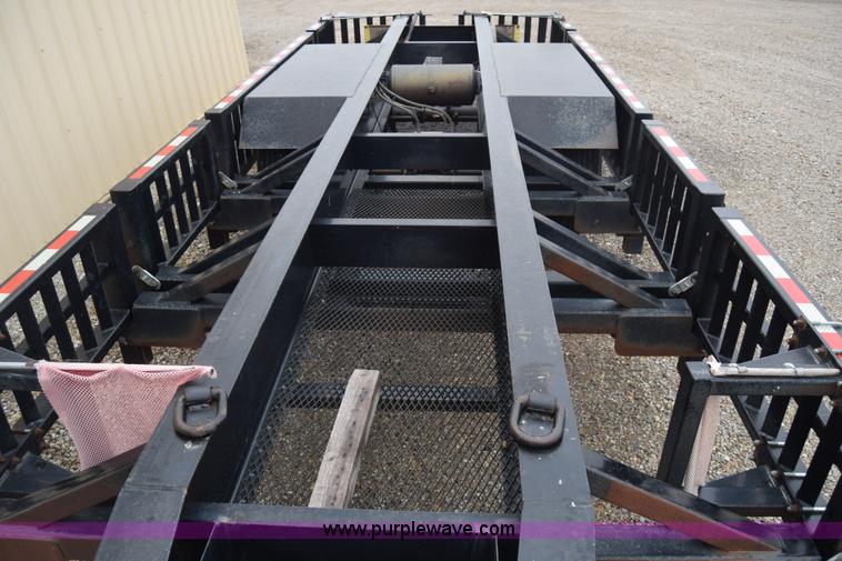 image for item L1238 2009 Behnke sprayer trailer