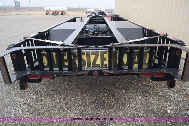 image for item L1238 2009 Behnke sprayer trailer