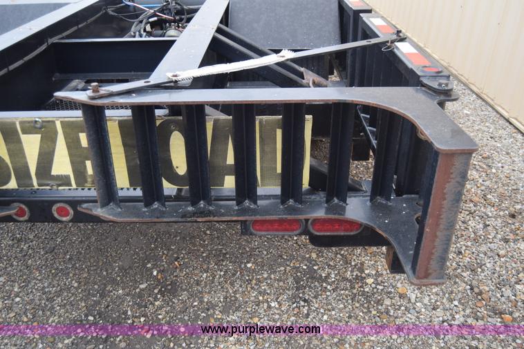 image for item L1238 2009 Behnke sprayer trailer