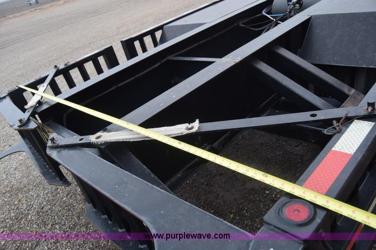 image for item L1238 2009 Behnke sprayer trailer