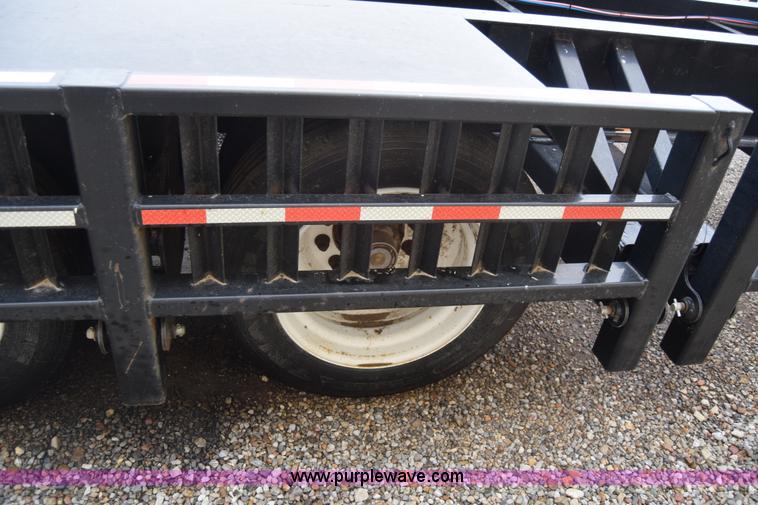 image for item L1238 2009 Behnke sprayer trailer