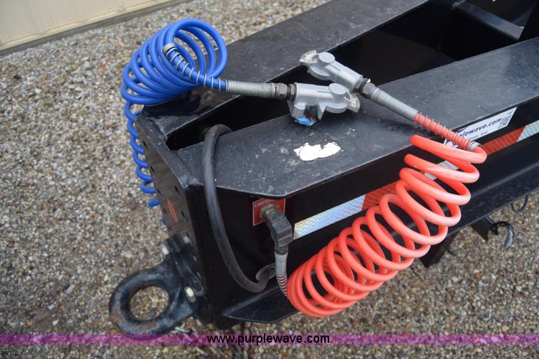 image for item L1238 2009 Behnke sprayer trailer