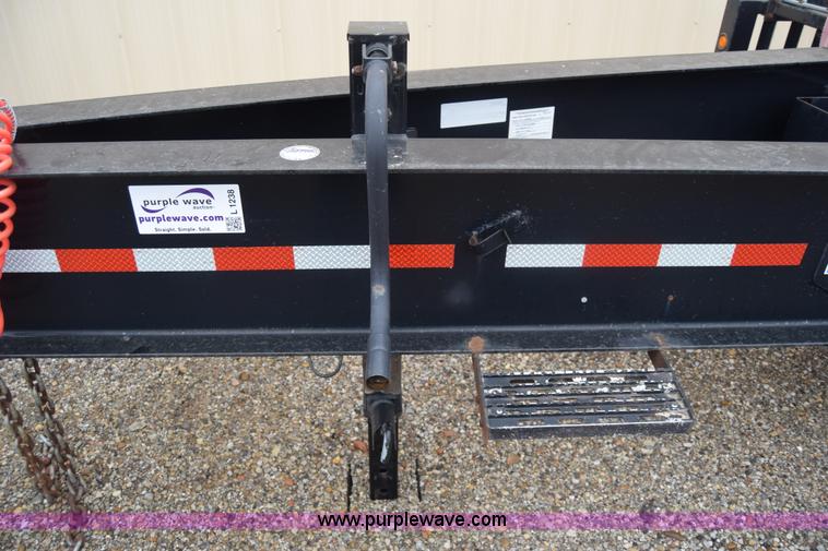 image for item L1238 2009 Behnke sprayer trailer