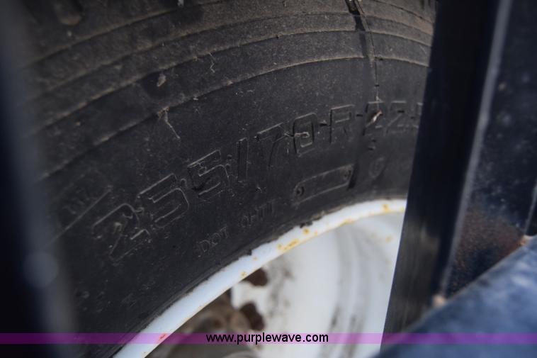 image for item L1238 2009 Behnke sprayer trailer