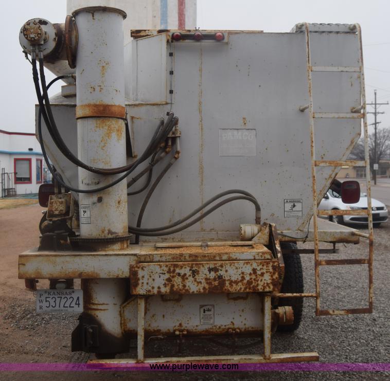 image for item L1242 1990 Mack CS300P feed truck