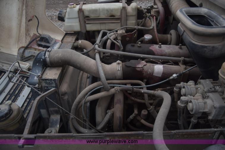 image for item L1242 1990 Mack CS300P feed truck