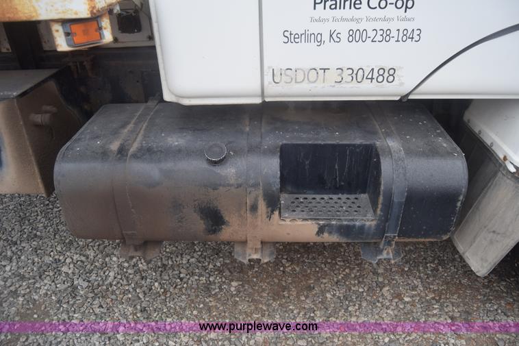 image for item L1242 1990 Mack CS300P feed truck