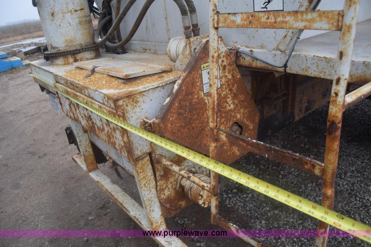 image for item L1242 1990 Mack CS300P feed truck