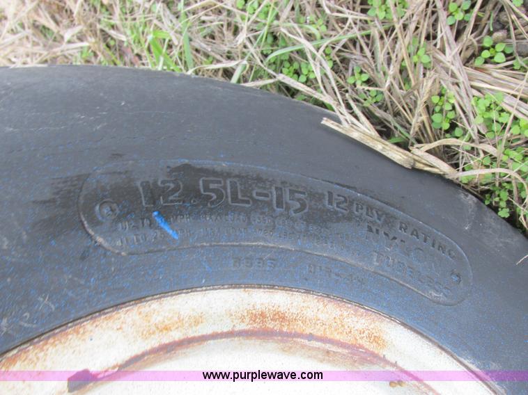 image for item L4228 Trinity side dress applicator