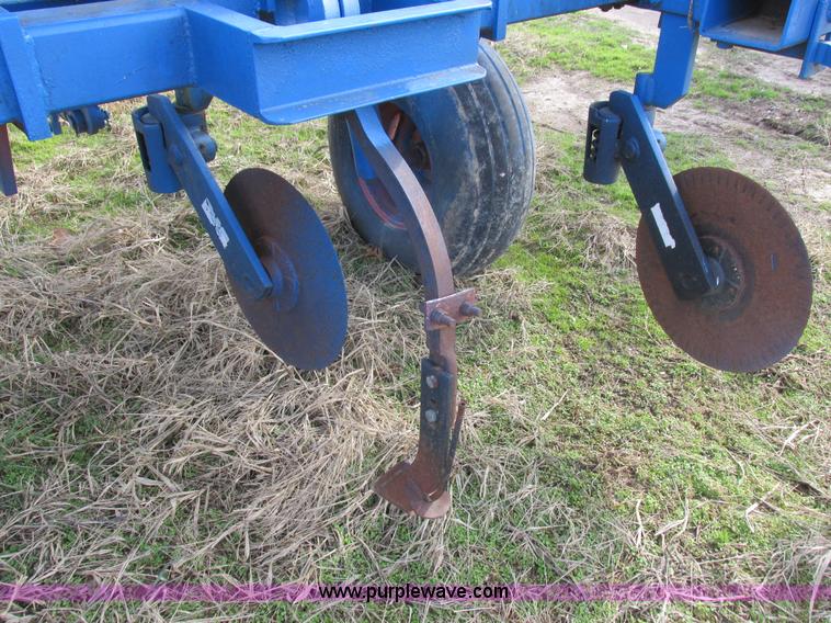 image for item L4228 Trinity side dress applicator