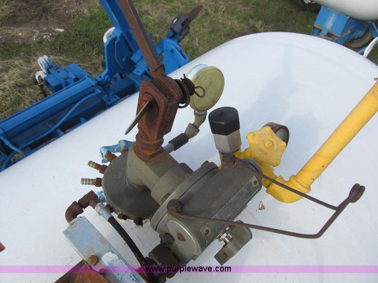 image for item L4228 Trinity side dress applicator