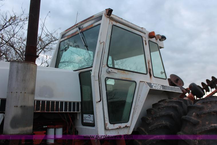 image for item L6750 1978 Case 2590 tractor