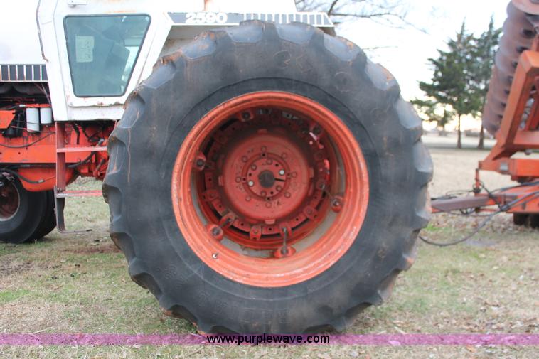 image for item L6750 1978 Case 2590 tractor