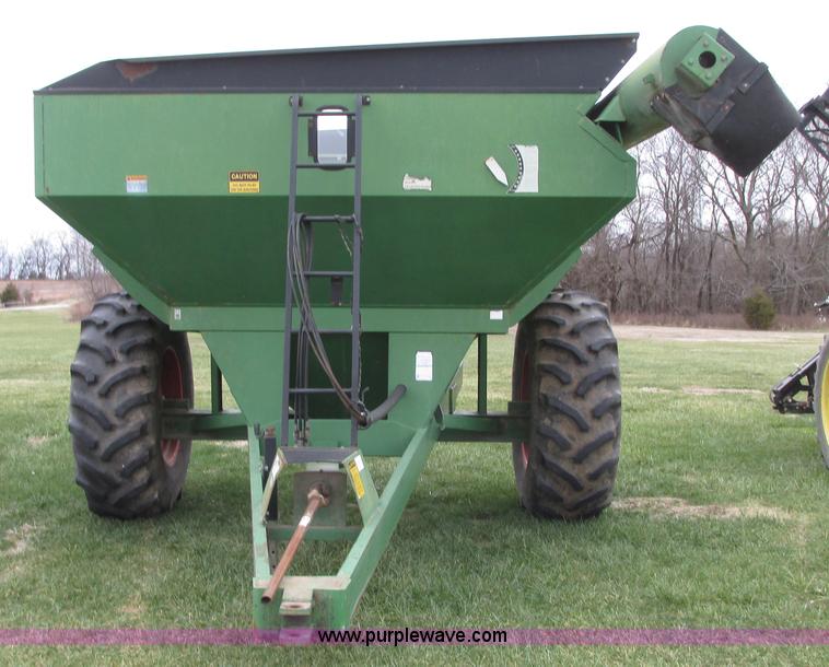 image for item N9336 Unverferth GC4500 grain cart