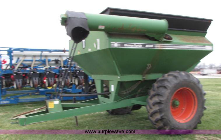 image for item N9336 Unverferth GC4500 grain cart