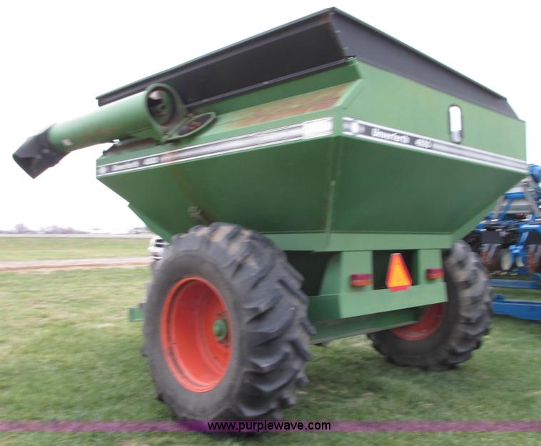 image for item N9336 Unverferth GC4500 grain cart