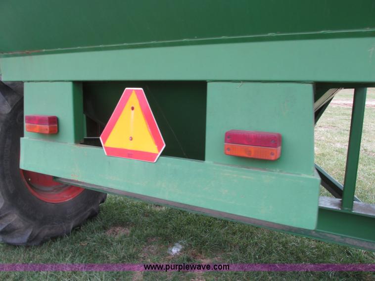 image for item N9336 Unverferth GC4500 grain cart