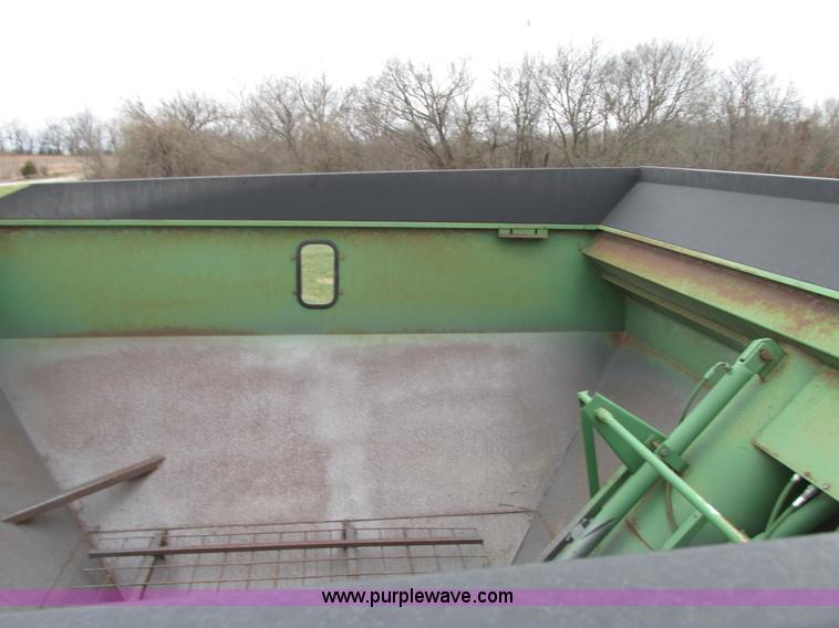 image for item N9336 Unverferth GC4500 grain cart