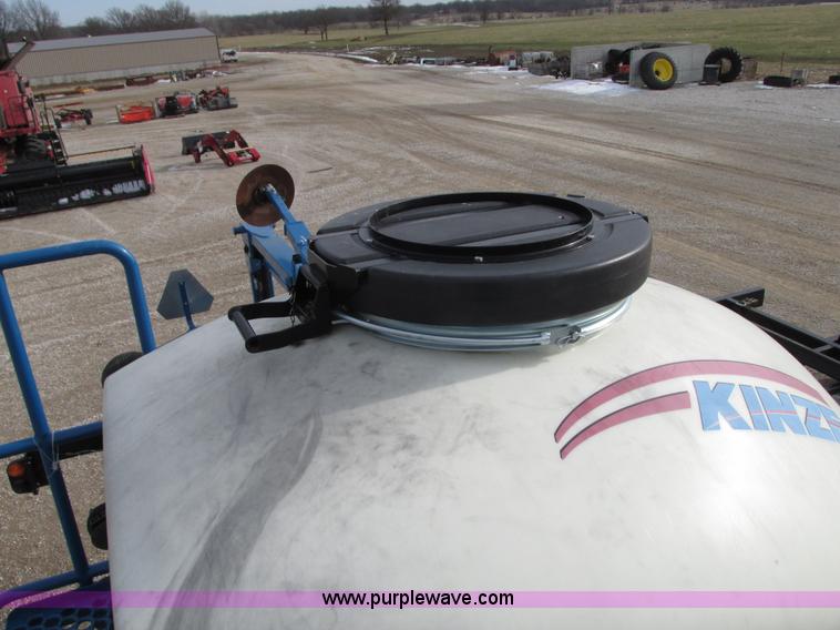 image for item N9345 2013 Kinze 3600 split row planter