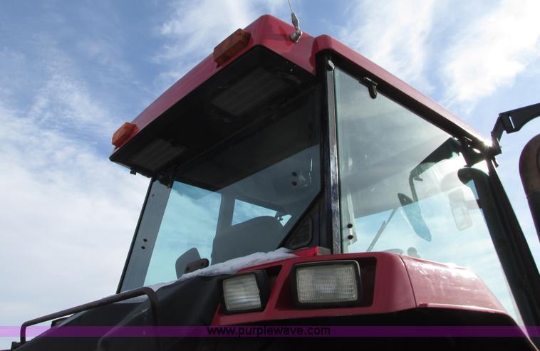 image for item N9346 1997 Case IH 8930 MFWD tractor