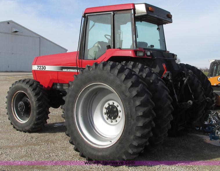 image for item N9347 1989 Case IH 7120 MFWD tractor