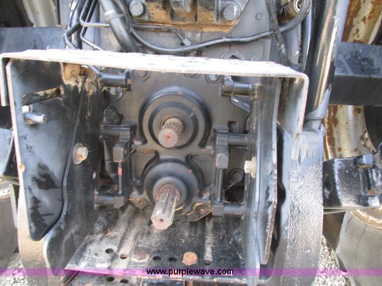 image for item N9347 1989 Case IH 7120 MFWD tractor