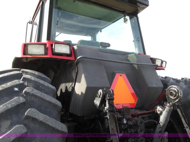 image for item N9347 1989 Case IH 7120 MFWD tractor