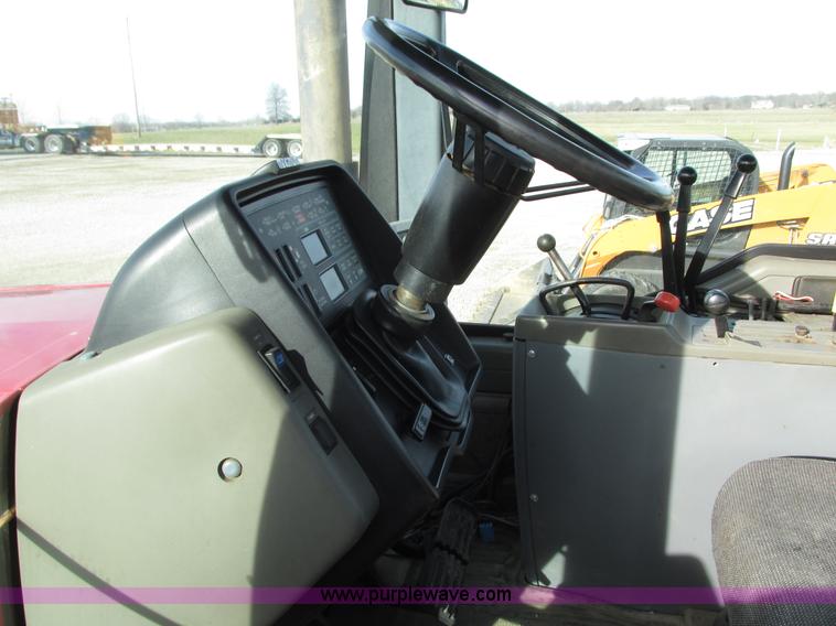 image for item N9347 1989 Case IH 7120 MFWD tractor