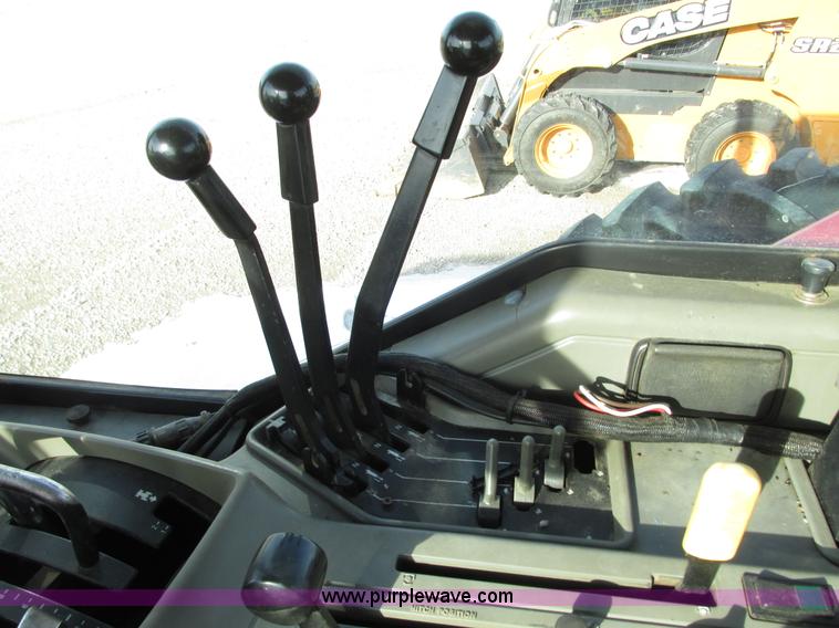 image for item N9347 1989 Case IH 7120 MFWD tractor