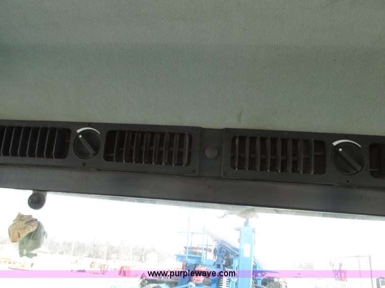 image for item N9347 1989 Case IH 7120 MFWD tractor