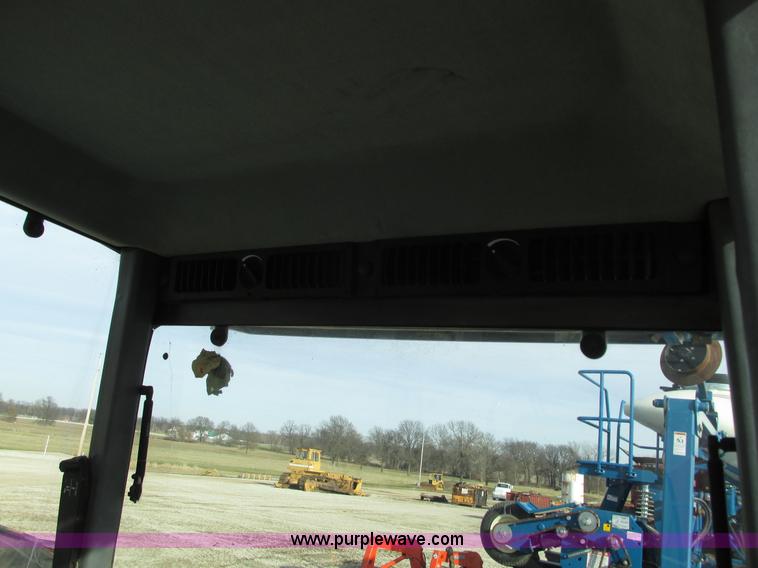 image for item N9347 1989 Case IH 7120 MFWD tractor