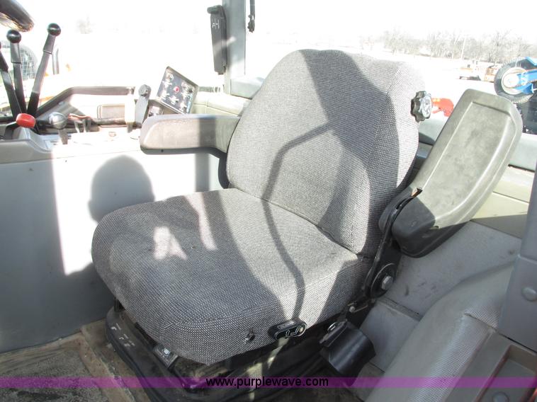 image for item N9347 1989 Case IH 7120 MFWD tractor