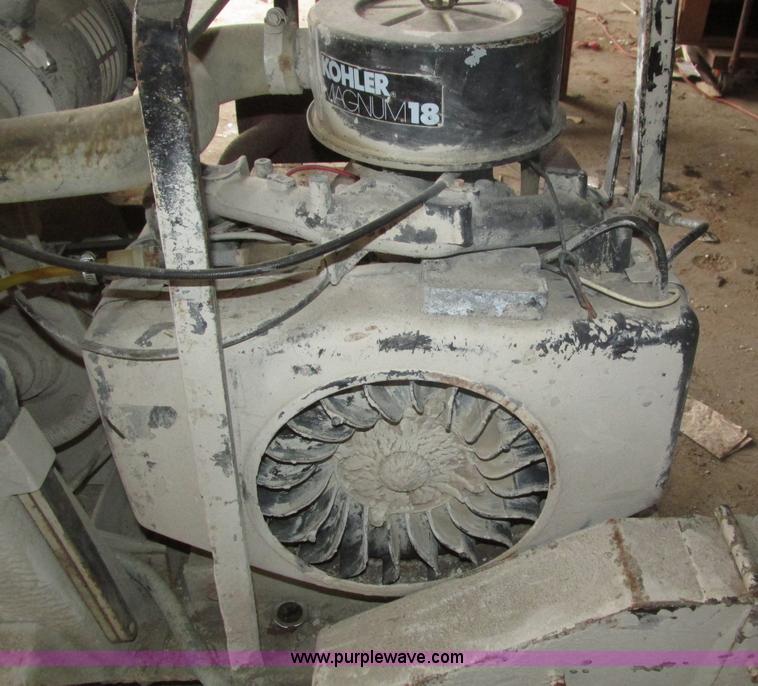 image for item AV9022 Edco SS18-18F concrete saw