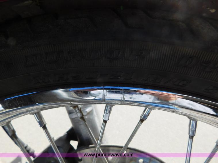 image for item AW9294 2006 Harley Davidson Dyna Wide Glide motorcycle