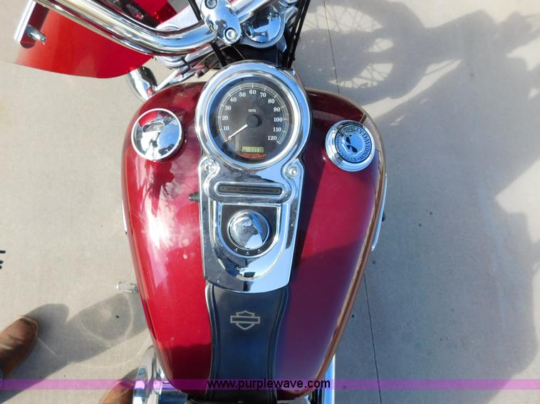 image for item AW9294 2006 Harley Davidson Dyna Wide Glide motorcycle