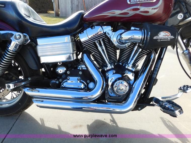 image for item AW9294 2006 Harley Davidson Dyna Wide Glide motorcycle