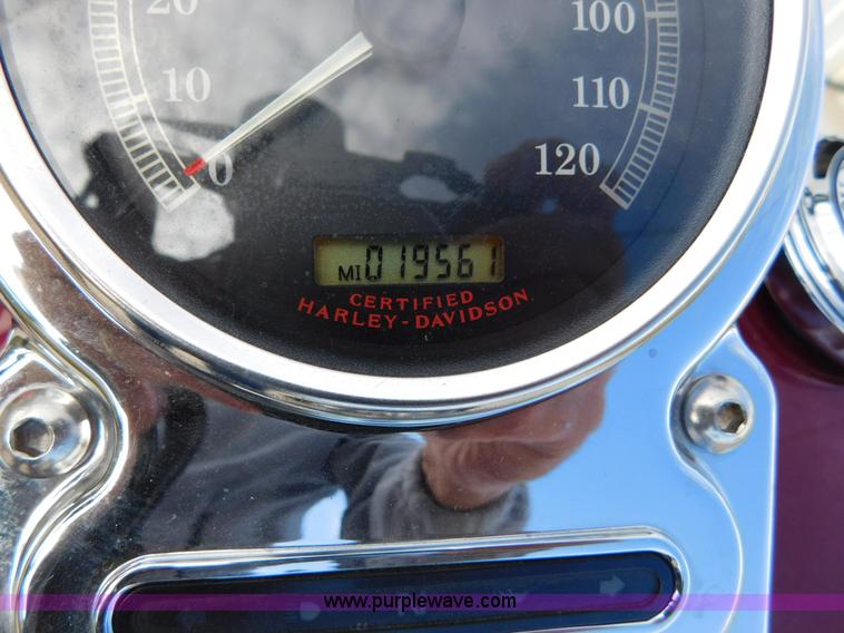 image for item AW9294 2006 Harley Davidson Dyna Wide Glide motorcycle