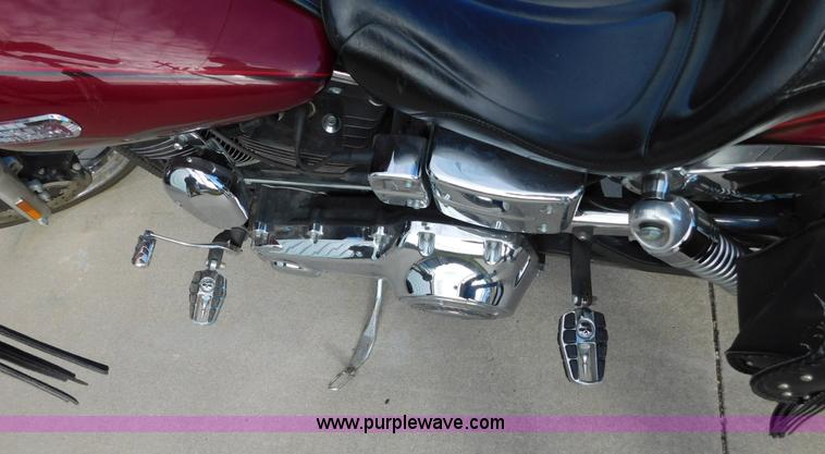 image for item AW9294 2006 Harley Davidson Dyna Wide Glide motorcycle