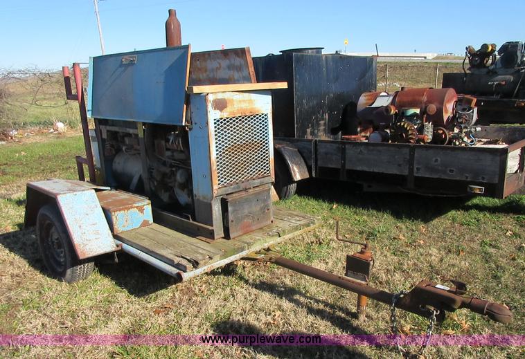 image for item BB9003 Miller Big 40 welder/generator