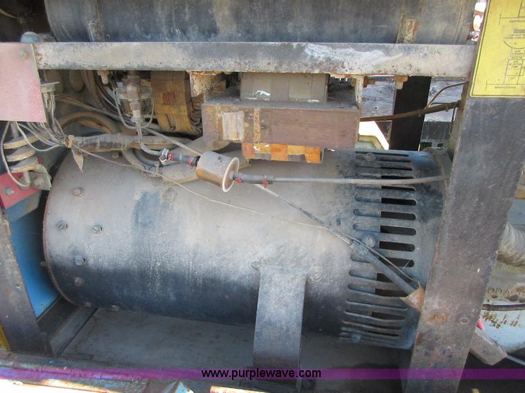 image for item BB9003 Miller Big 40 welder/generator