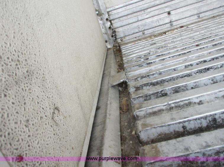 image for item BD9248 1994 Great Dane 7811TZ-1A48 refrigerated van trailer