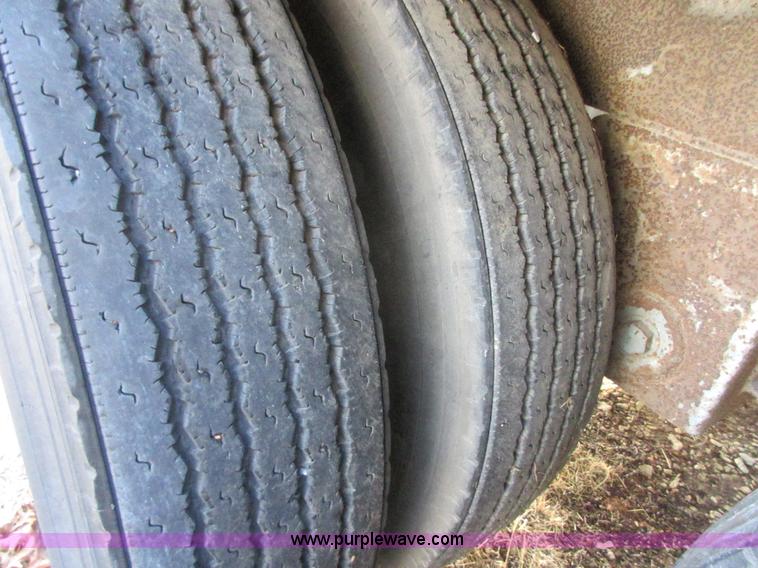 image for item BD9248 1994 Great Dane 7811TZ-1A48 refrigerated van trailer