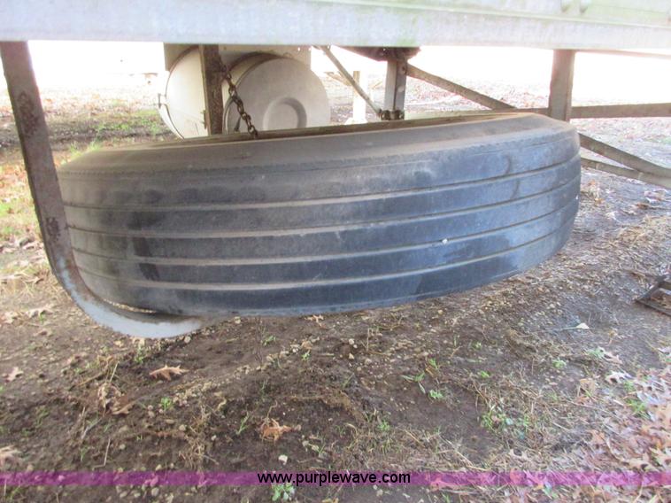 image for item BD9248 1994 Great Dane 7811TZ-1A48 refrigerated van trailer