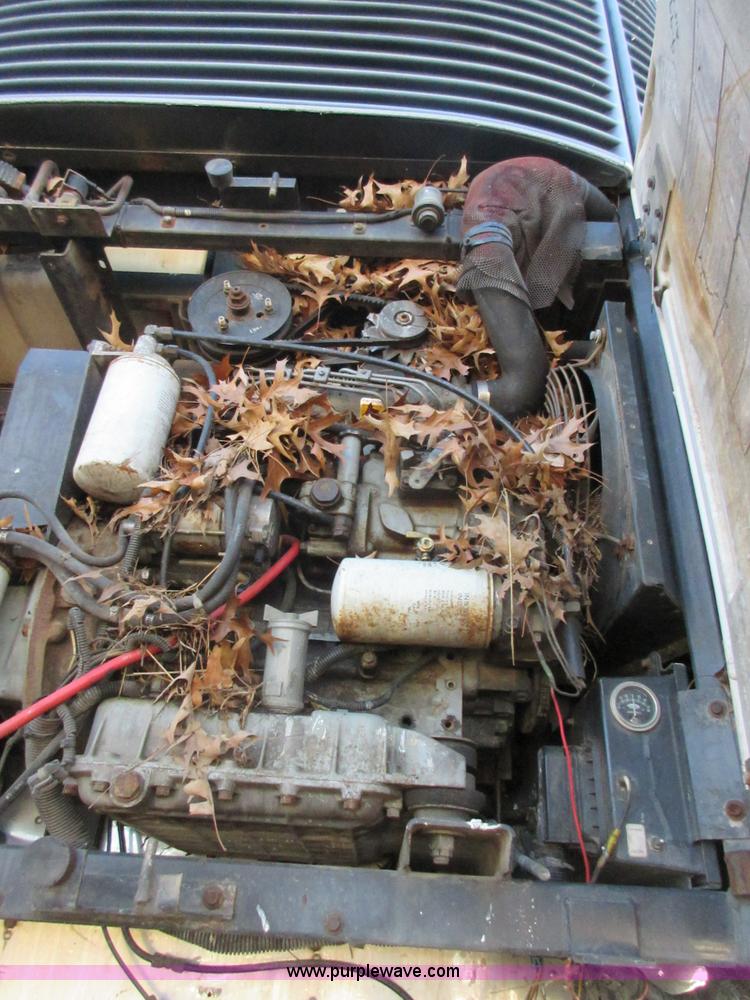 image for item BD9248 1994 Great Dane 7811TZ-1A48 refrigerated van trailer